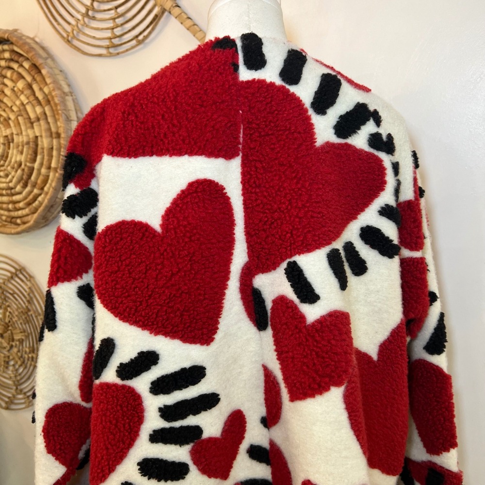 FARM Rio Red White Sherpa Ai Meu Coracao Heart Print Jacket Medium - Picture 9 of 12